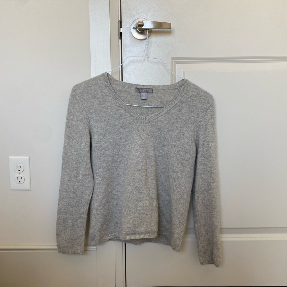 Cashmere V-Neck Sweater